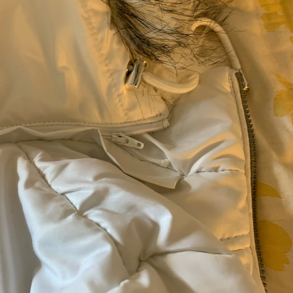 Susan Graver water proof puffer jacket with removable hood size L - Picture 5 of 12